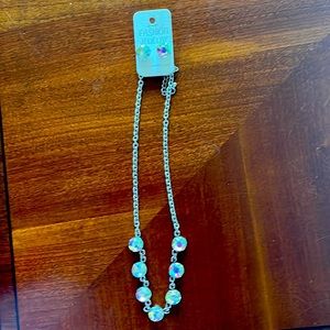 New with tag rhinestone earring @ necklace set